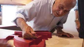 Arnaldo-Pomodoro_maestro