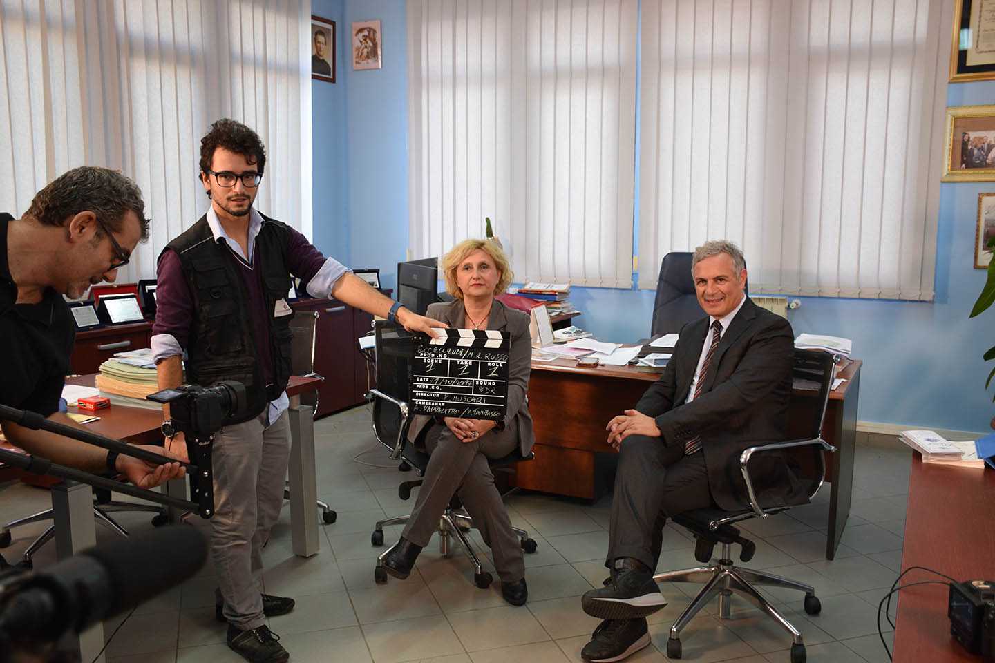 EI_MROSARIA-RUSSO_SUL-SET_NIKON_DSC_7284