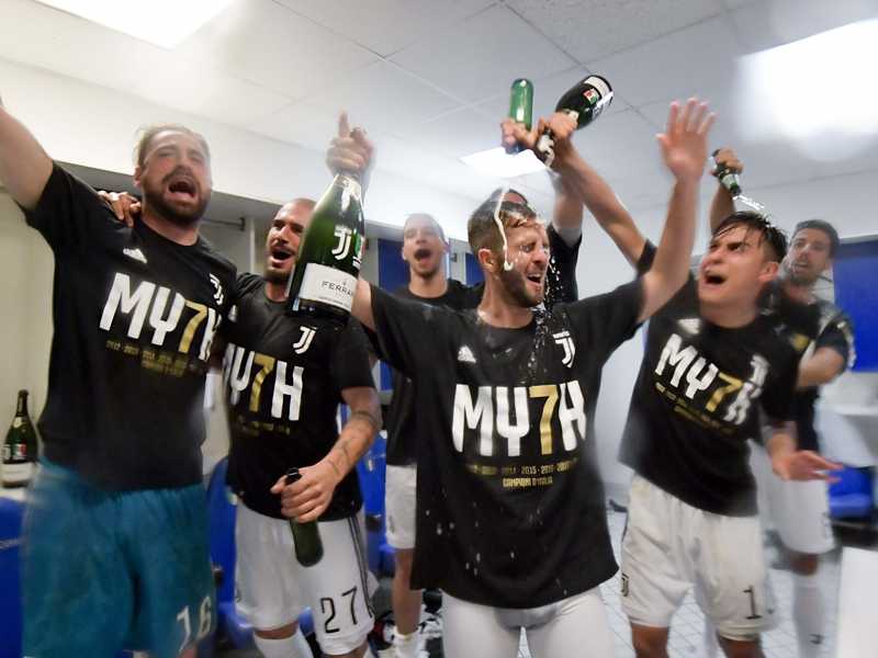 La Juventus festeggia con Ferrari Trentodoc