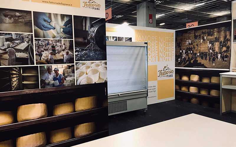 stand fattoria della piana salone del gusto