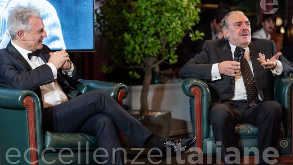 Rino Barillari durante il talk al Gala delle Eccellenze Italiane con Piero Muscari
