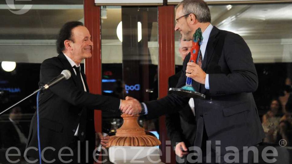 Dodi Battaglia Riceve Premio Eccellenze Italiane Ernesto Dimajo